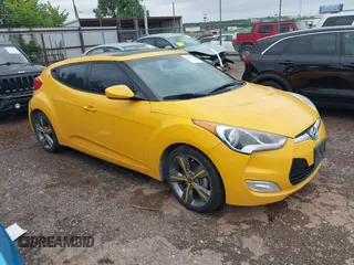 2016 Hyundai Veloster with VIN KMHTC6AD5GU262295, listed as a IAAI auction lot 42493492 with 204,982 mi miles and . Bid and sale history available at DreamBid. Image 1.
