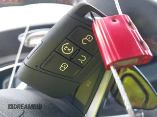 2020 Volkswagen Jetta GLI S z VIN 3VW6T7BU0LM047800, wystawiony jako IAAI lot #42263748 z przebiegiem 58 903 mil mil oraz . Historia ofert i sprzedaży dostępna na DreamBid. Obrazek 11.