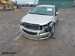 2014 Chevrolet Cruze 1LT with VIN 1G1PC5SB4E7471450, listed as a IAAI auction lot 41947965 with 99,352 mi miles. Bid and sale history available at carsss.com. Image 6.