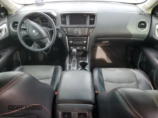 2020 Nissan Pathfinder SL z VIN 5N1DR2CM2LC598656, wystawiony jako Copart lot #50463385 z przebiegiem 78 764 mil mil oraz Szkoda całkowita • Salvage title. Historia ofert i sprzedaży dostępna na DreamBid. Obrazek 8.