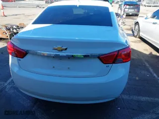 2018 Chevrolet Impala LT with VIN 2G1105S30J9147850, listed as a IAAI auction lot 41446121 with 140,789 mi miles. Bid and sale history available at carsss.com. Image 16.