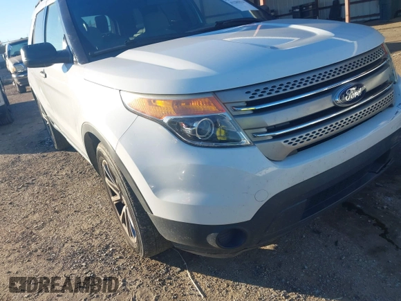 2014 Ford Explorer with VIN 1FM5K8B88EGB87547, listed as a IAAI auction lot 41285521 with 152,889 mi miles and . Bid and sale history available at carsss.com. Image 18.