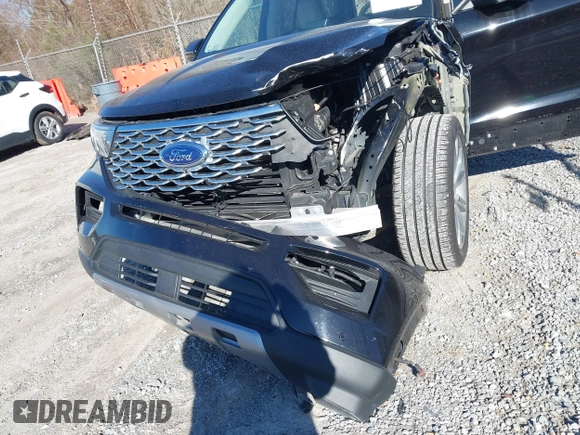 2021 Ford Explorer Platinum with VIN 1FM5K8HC8MGC50172, listed as a IAAI auction lot 41346866 with 59,704 mi miles. Bid and sale history available at carsss.com. Image 6.