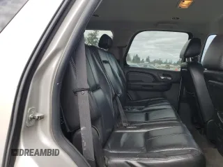 2009 GMC Yukon Denali z VIN 1GKFK03289R254554, wystawiony jako Copart lot #55094455 z przebiegiem 200 207 mil mil oraz Szkoda całkowita • Salvage title. Historia ofert i sprzedaży dostępna na DreamBid. Obrazek 11.