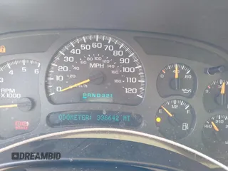 2003 Chevrolet Tahoe LS with VIN 1GNEK13ZX3J208960, listed as a IAAI auction lot 42015424 with 336,642 mi miles. Bid and sale history available at carsss.com. Image 7.