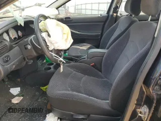2004 Dodge Stratus SE z VIN 1B3EL36T44N370474, wystawiony jako Copart lot #58523945 z przebiegiem Nie podano mil oraz Szkoda całkowita • Salvage title. Historia ofert i sprzedaży dostępna na DreamBid. Obrazek 7.