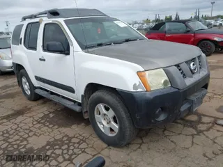 2006 Nissan Xterra X with VIN 5N1AN08W16C507894, listed as a IAAI auction lot 41985270 with 172,333 mi miles. Bid and sale history available at carsss.com. Image 1.