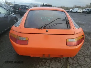 1978 Porsche 928 z VIN 9288102456, wystawiony jako Copart lot #85813494 z przebiegiem 105 147 mil mil oraz Szkody całkowita. Historia ofert i sprzedaży dostępna na DreamBid. Obrazek 6.