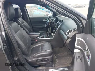 2014 Ford Explorer Sport z VIN 1FM5K8GT9EGB33011, wystawiony jako IAAI lot #42136232 z przebiegiem 197 706 mil mil oraz . Historia ofert i sprzedaży dostępna na DreamBid. Obrazek 5.