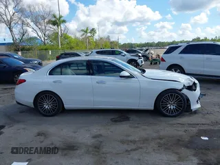 2022 Mercedes-Benz C 300 with VIN W1KAF4HB1NR066307, listed as a IAAI auction lot 41535720 with 18,889 mi miles and . Bid and sale history available at DreamBid. Image 13.