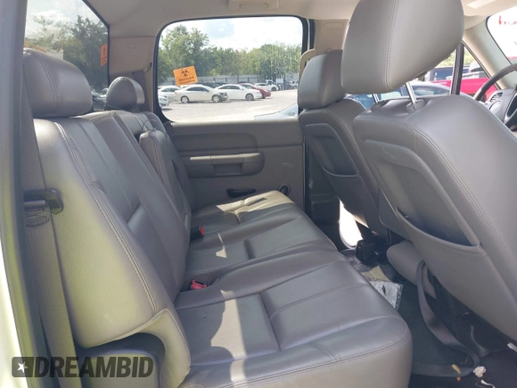 2012 GMC Sierra 2500HD with VIN 1GT11ZCG0CF194948, listed as a IAAI auction lot 42388334 with Not provided miles and . Bid and sale history available at DreamBid. Image 8.