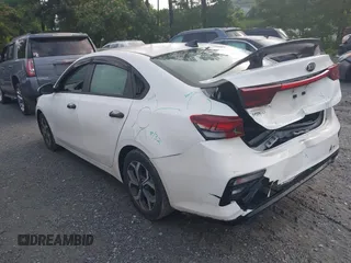 2021 Kia Forte LXS z VIN 3KPF24AD0ME349220, wystawiony jako IAAI lot #42339184 z przebiegiem 84 052 mil mil oraz . Historia ofert i sprzedaży dostępna na DreamBid. Obrazek 3.
