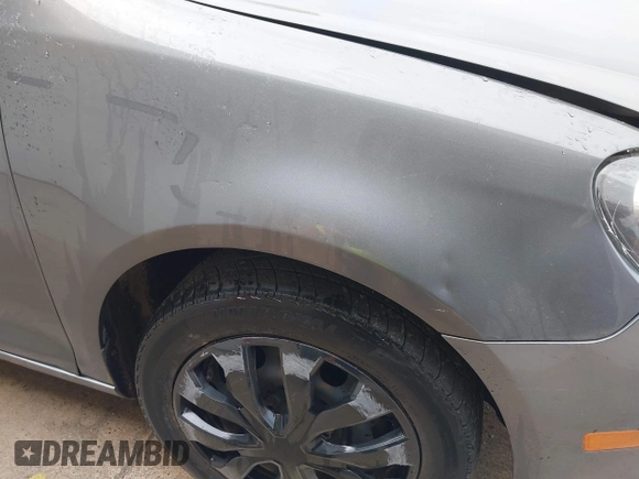 2013 Volkswagen Jetta SE with VIN 3VWPP7AJ5DM635466, listed as a IAAI auction lot 42501242 with 198,252 mi miles and . Bid and sale history available at DreamBid. Image 13.