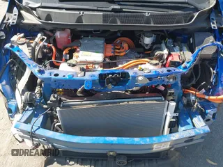 2020 Chevrolet Bolt EV Premier with VIN 1G1FZ6S04L4125895, listed as a IAAI auction lot 41637004 with 18,548 mi miles and . Bid and sale history available at DreamBid. Image 10.