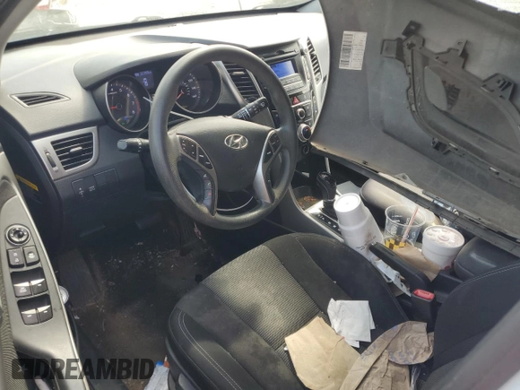2017 Hyundai Elantra z VIN KMHD35LHXHU381525, wystawiony jako Copart lot #54677875 z przebiegiem 121 960 mil mil oraz Szkoda całkowita • Salvage title. Historia ofert i sprzedaży dostępna na DreamBid. Obrazek 8.