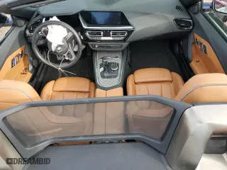 2020 BMW Z4 sDriveM40i with VIN WBAHF9C04LWW37893, listed as a Copart auction lot 81354513 with 0 mi miles. Bid and sale history available at carsss.com. Image 8.