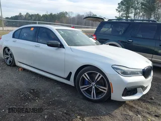 2017 BMW 7 Series 750i with VIN WBA7F0C58HGM21467, listed as a IAAI auction lot 41632663 with 136,620 mi miles. Bid and sale history available at carsss.com. Image 1.