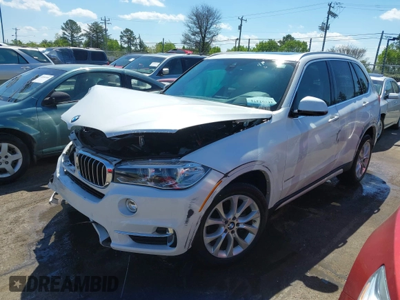 2018 BMW X5 xDrive35i with VIN 5UXKR0C56JL070512, listed as a IAAI auction lot 41892471 with 1 mi miles. Bid and sale history available at carsss.com. Image 22.