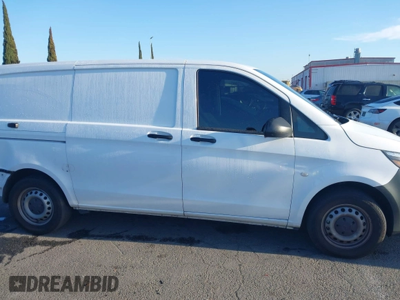 2022 Mercedes-Benz Metris Cargo with VIN W1YV0BEY8N3960426, listed as a IAAI auction lot 42019330 with 37,038 mi miles. Bid and sale history available at carsss.com. Image 14.