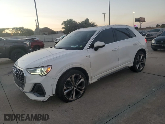 2020 Audi Q3 S line Prestige with VIN WA1FECF35L1035740, listed as a Copart auction lot 77837304 with 119,243 mi miles and Salvage Title. Bid and sale history available at carsss.com. Image 1.