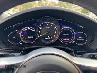 2021 Porsche Cayenne E-Hybrid with VIN WP1BE2AY8MDA44XXX, listed as a Copart auction lot 48625695 with 11,490 mi miles and Clean title. Bid and sale history available at DreamBid. Image 8.