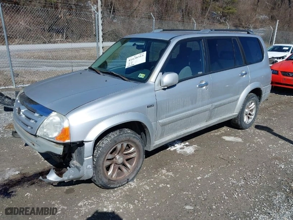 2006 Suzuki XL-7 Touring with VIN JS3TX92V964100008, listed as a IAAI auction lot 41630315 with 234,706 mi miles. Bid and sale history available at carsss.com. Image 2.