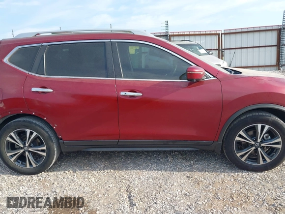 2020 Nissan Rogue S z VIN 5N1AT2MT5LC754506, wystawiony jako IAAI lot #41980769 z przebiegiem 149 635 mil mil oraz . Historia ofert i sprzedaży dostępna na DreamBid. Obrazek 14.