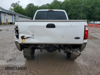 2003 Ford F-350 XL с VIN 1FTSW31P33ED37984, выставлен на аукционе Copart как лот 58016985 с пробегом 238 369 миль миль и Списание • Salvage title. История ставок и продаж доступна на DreamBid. Изображение 6.