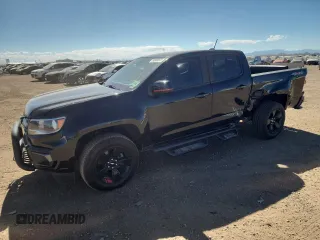 2021 Chevrolet Colorado 4WD LT z VIN 1GCGTCENXM1271076, wystawiony jako Copart lot #50806875 z przebiegiem 56 638 mil mil oraz Szkoda całkowita • Salvage title. Historia ofert i sprzedaży dostępna na DreamBid. Obrazek 1.