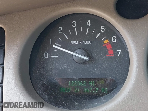 2003 Buick LeSabre Custom with VIN 1G4HP52K83U181514, listed as a IAAI auction lot 41902154 with 122,062 mi miles. Bid and sale history available at carsss.com. Image 15.