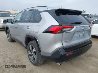 2023 Toyota RAV4 SE with VIN JTMAB3FV2PD152500, listed as a IAAI auction lot 42405116 with 33,777 mi miles and . Bid and sale history available at DreamBid. Image 3.