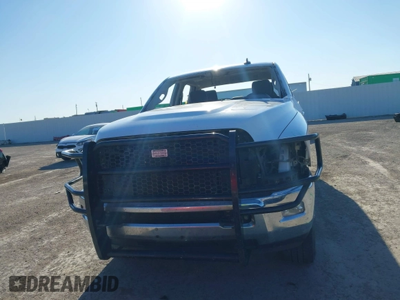 2014 Ram 2500 Big Horn with VIN 3C6UR5DL3EG309562, listed as a IAAI auction lot 41404875 with 120,347 mi miles. Bid and sale history available at carsss.com. Image 13.