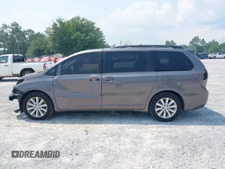 2011 Toyota Sienna XLE с VIN 5TDDK3DC7BS002538, выставлен на аукционе IAAI как лот 42385087 с пробегом 235 415 миль миль и . История ставок и продаж доступна на DreamBid. Изображение 15.