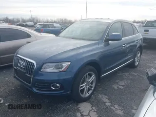 2015 Audi Q5 Premium Plus with VIN WA1LFAFP0FA074585, listed as a IAAI auction lot 41604684 with 67,655 mi miles. Bid and sale history available at carsss.com. Image 17.