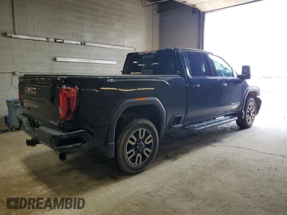 2020 GMC Sierra 2500HD AT4 z VIN 1GT49PEY7LF135671, wystawiony jako Copart lot #55740405 z przebiegiem 80 382 mil mil oraz Szkoda całkowita • Salvage title. Historia ofert i sprzedaży dostępna na DreamBid. Obrazek 3.