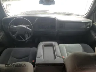 2005 Chevrolet Silverado 1500 LS with VIN 2GCEC19TX51113580, listed as a Copart auction lot 51297345 with 64,541 mi miles and Salvage Title. Bid and sale history available at DreamBid. Image 8.