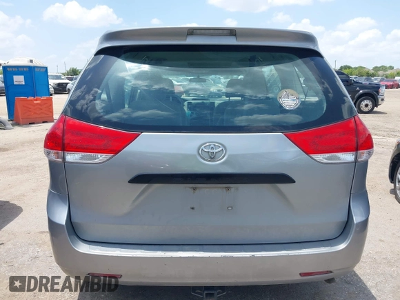 2013 Toyota Sienna L with VIN 5TDZK3DCXDS403672, listed as a IAAI auction lot 42843593 with 178,046 mi miles and . Bid and sale history available at DreamBid. Image 16.