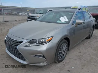 2018 Lexus ES with VIN 58ABK1GG4JU087587, listed as a IAAI auction lot 41869620 with 41,792 mi miles. Bid and sale history available at carsss.com. Image 17.
