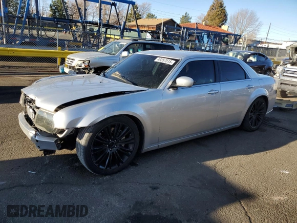 2006 Chrysler 300 C SRT8 with VIN 2C3LA73W86H536061, listed as a Copart auction lot 49257515 with 158,077 mi miles and Salvage Title. Bid and sale history available at carsss.com. Image 1.
