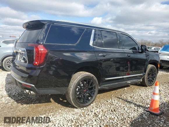 2024 GMC Yukon Denali with VIN 1GKS2DKL7RR226745, listed as a Copart auction lot 43639505 with 7,861 mi miles and Salvage Title. Bid and sale history available at carsss.com. Image 3.