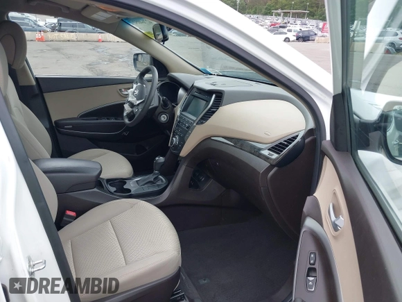 2017 Hyundai Santa Fe 2.4L с VIN 5NMZUDLB1HH035769, выставлен на аукционе IAAI как лот 42764052 с пробегом 73 139 миль миль и . История ставок и продаж доступна на DreamBid. Изображение 5.