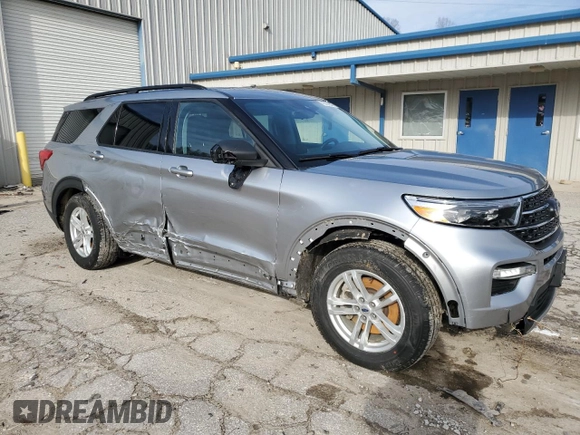 2022 Ford Explorer XLT with VIN 1FMSK8DH2NGB06154, listed as a Copart auction lot 45265545 with 93,803 mi miles and Salvage Title. Bid and sale history available at DreamBid. Image 4.