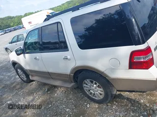 2013 Ford Expedition XLT с VIN 1FMJU1H5XDEF02260, выставлен на аукционе IAAI как лот 42467056 с пробегом 192 201 миль миль и . История ставок и продаж доступна на DreamBid. Изображение 14.
