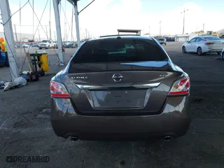 2015 Nissan Altima 2.5 SV with VIN 1N4AL3AP1FC169188, listed as a IAAI auction lot 41274644 with 82,222 mi miles. Bid and sale history available at carsss.com. Image 17.
