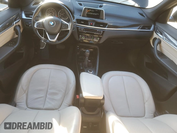 2016 BMW X1 xDrive28i z VIN WBXHT3Z35G4A48868, wystawiony jako Copart lot #48745175 z przebiegiem 95 066 mil mil oraz Szkoda całkowita • Salvage title. Historia ofert i sprzedaży dostępna na DreamBid. Obrazek 8.