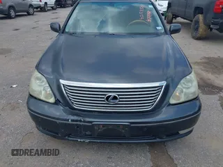 2004 Lexus LS 430 with VIN JTHBN36F940151530, listed as a IAAI auction lot 42124508 with 230,175 mi miles. Bid and sale history available at carsss.com. Image 6.