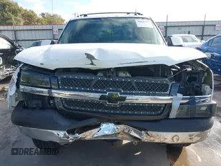 2005 Chevrolet Avalanche LS z VIN 3GNEC12Z45G252651, wystawiony jako IAAI lot #40645577 z przebiegiem 226 059 mil mil oraz . Historia ofert i sprzedaży dostępna na DreamBid. Obrazek 6.