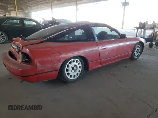 1990 Nissan 240SX z VIN JN1HS36P3LW107504, wystawiony jako Copart lot #88224155 z przebiegiem 176 820 mil mil oraz Szkoda całkowita • Salvage title. Historia ofert i sprzedaży dostępna na DreamBid. Obrazek 3.