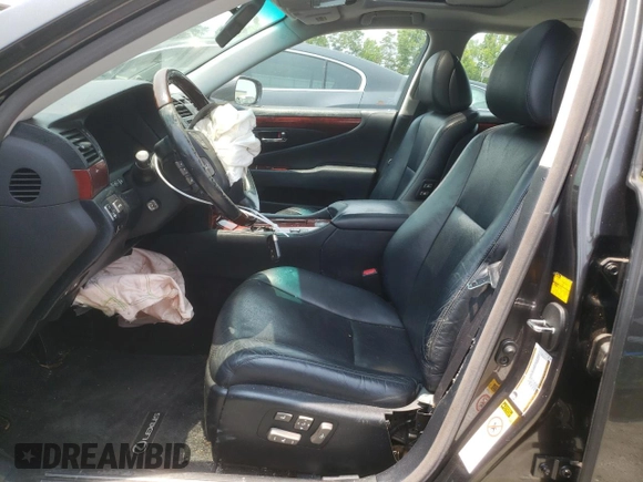 2008 Lexus LS 460 with VIN JTHBL46F885070054, listed as a Copart auction lot 58732475 with 195,422 mi miles and Salvage title. Bid and sale history available at DreamBid. Image 7.
