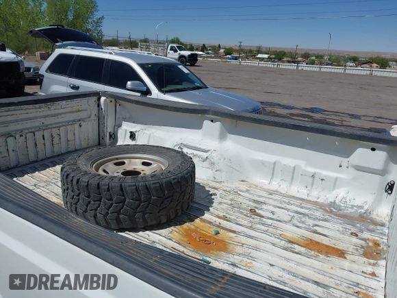 2011 Ford Super Duty F-250 SRW XL with VIN 1FTBF2B64BEB79203, listed as a IAAI auction lot 42091554 with 66,597 mi miles. Bid and sale history available at carsss.com. Image 8.